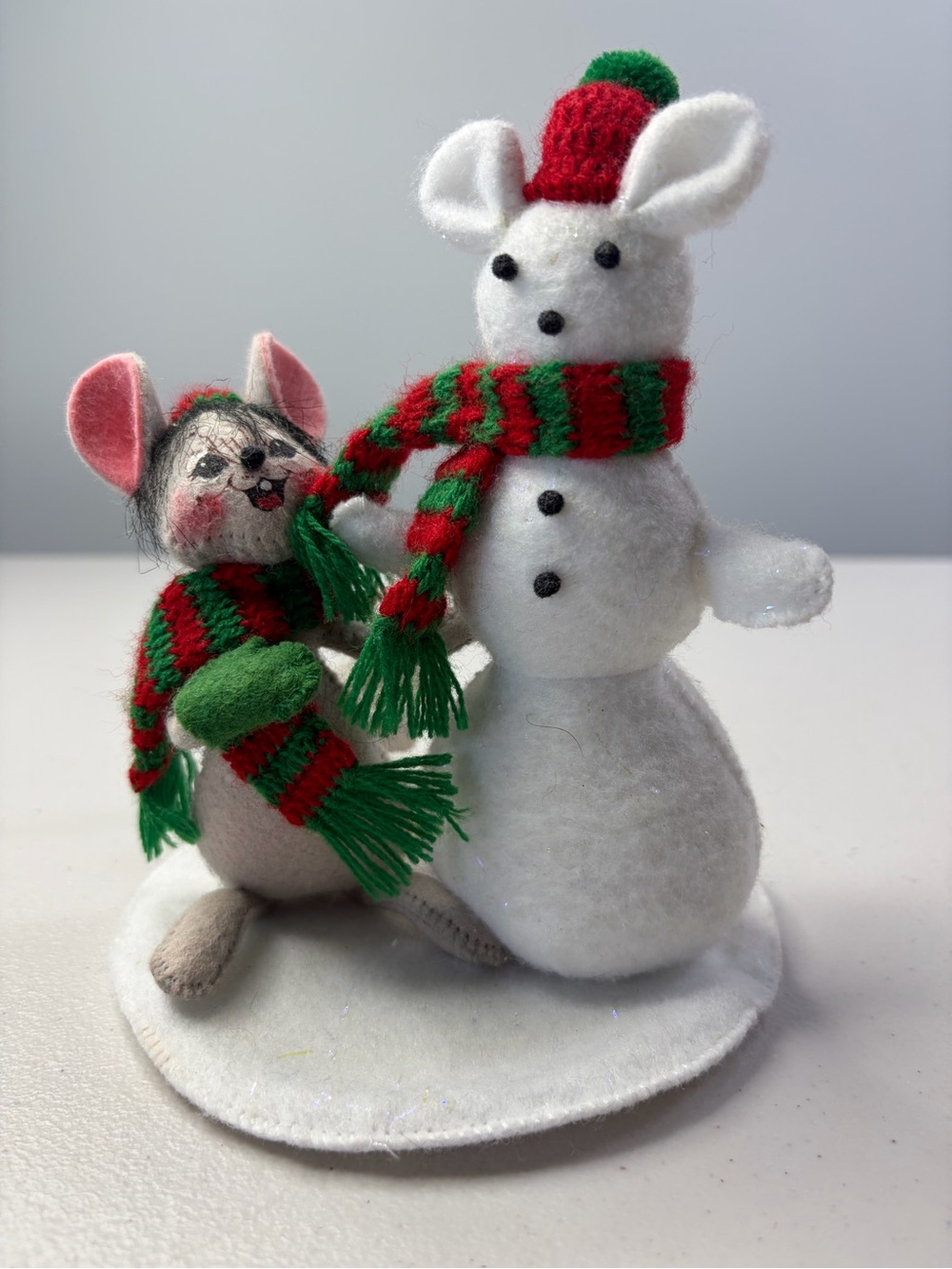 2002
Annalee Mobilitee Dolls - "Just Like Me" Snow Mouse